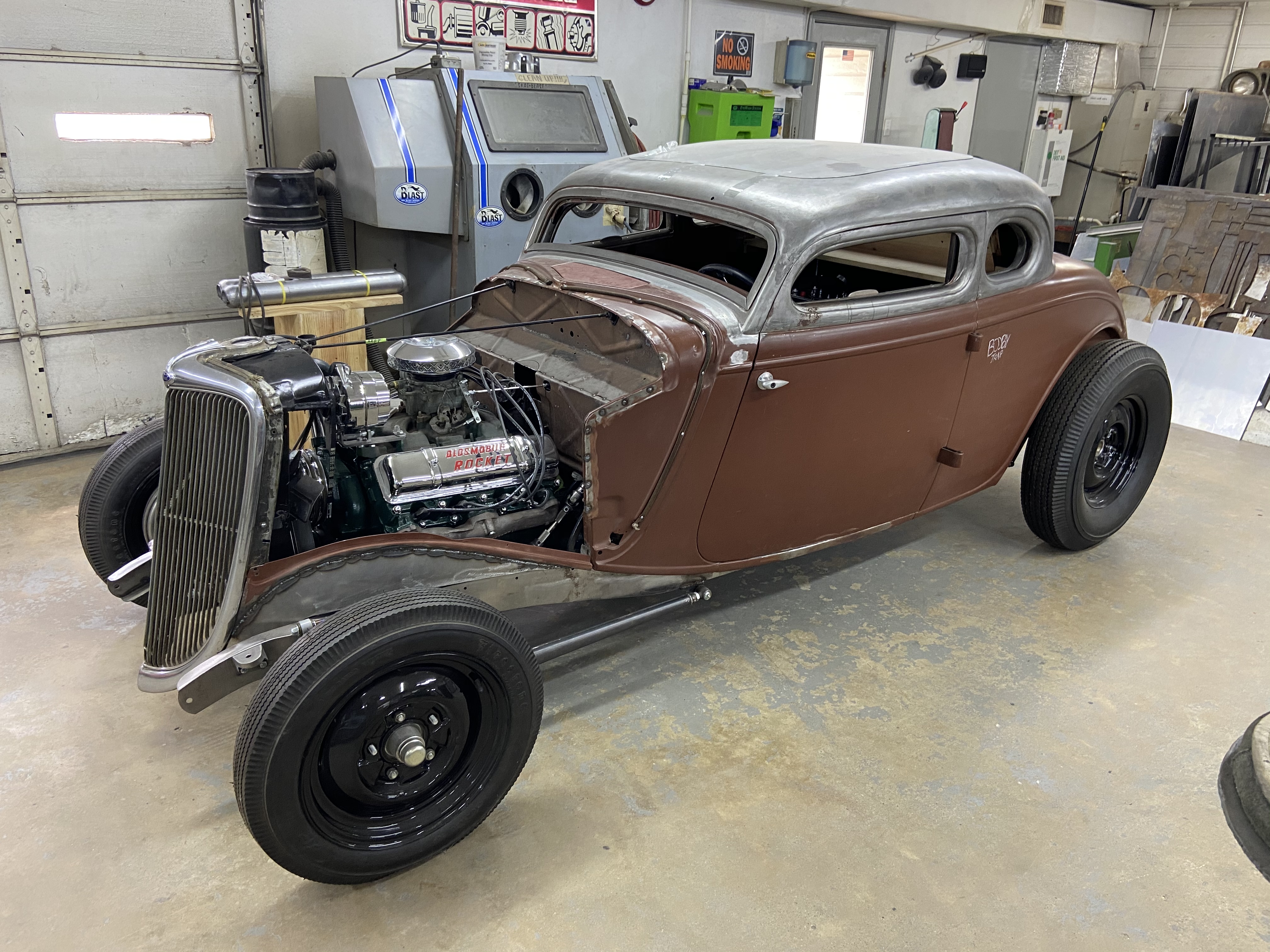 Completed 1934 5-window coupe with engine.