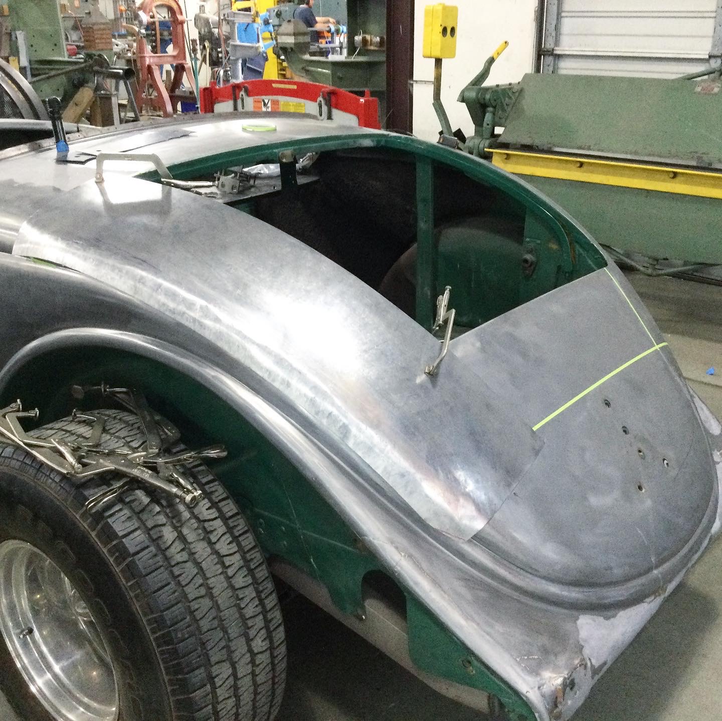 Forming sheet metal trunk 1936 Ford Roadster